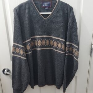 Liberty Mens Dark Charcoal V-Neck Sweater with Geometric Pattern Large